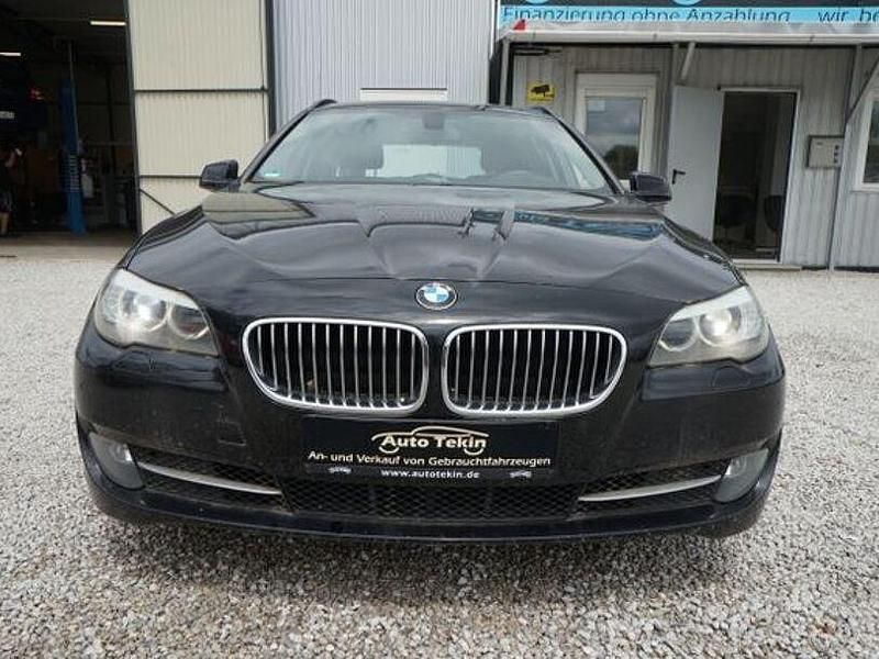 Gebraucht BMW 520 Sport Line 184 PS (135 kW) 2012 Schwarz Kombi