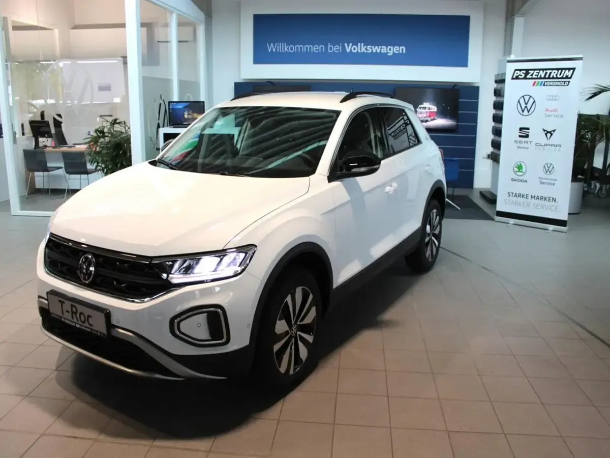 Gebraucht VW T-Roc Goal 150 PS (110 kW) 2025 Weiß SUV
