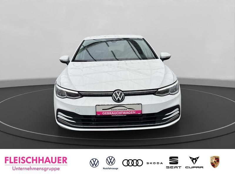 Gebraucht VW Golf VIII Move 116 PS (85 kW) 2023 Weiss Limousine