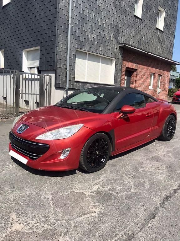 Rot Gebraucht 2010 Peugeot RCZ Sport Coupé | 8.490 € (Fairer Preis) - Bild 1/4