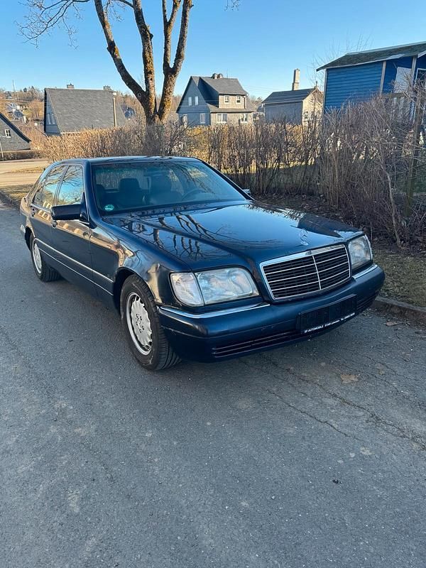 Blau Gebraucht 1992 Mercedes S300 Limousine | 3.500 € - Bild 1/4