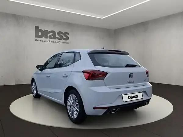 Gebraucht Seat Ibiza FR 110 PS (80 kW) 2024 "nevada" weiss Limousine