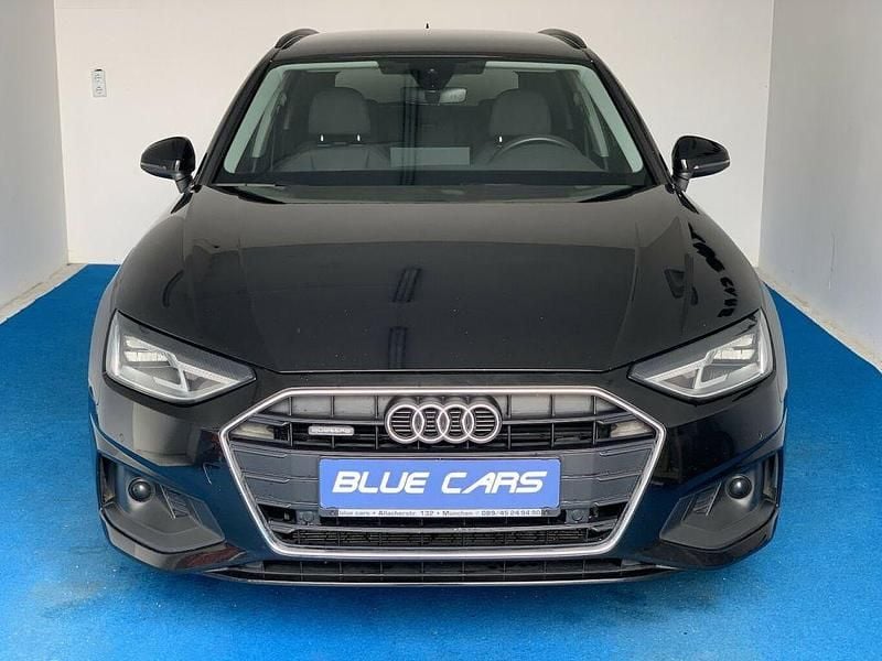 Gebraucht Audi A4 Ambiente 204 PS (150 kW) 2021 Schwarz Kombi