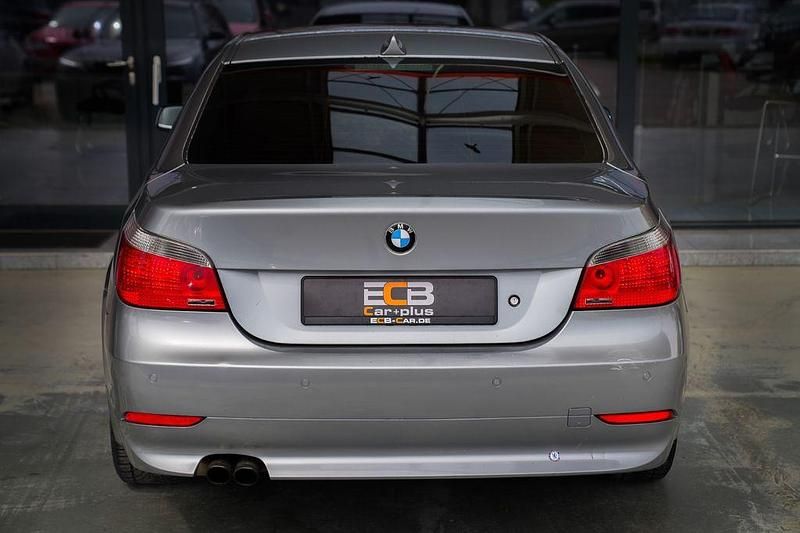 Second-hand BMW 525 218 CP (160 kW) 2006 Gri Berlinǎ