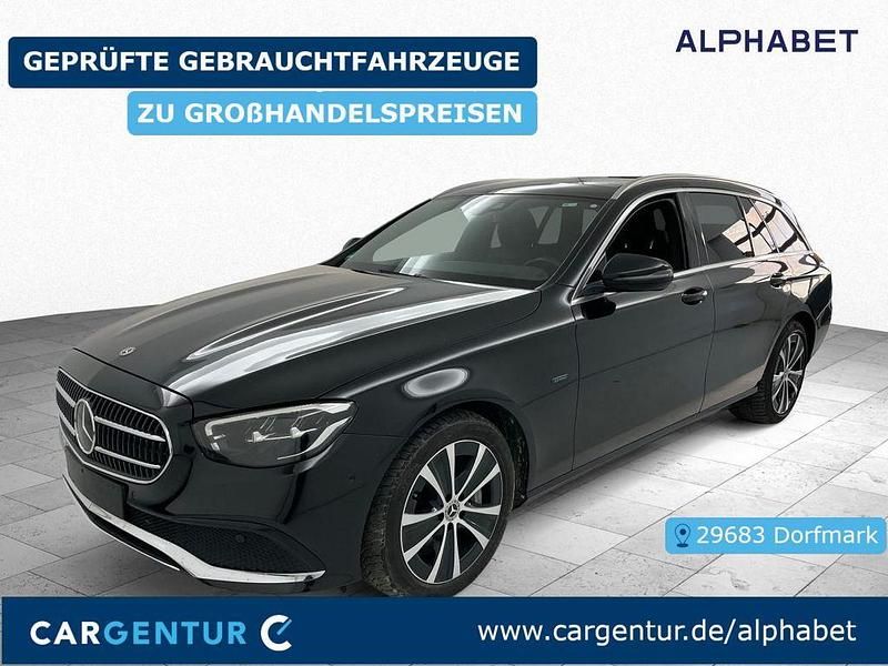 Schwarz Gebraucht 2020 Mercedes E300 Avantgarde Limousine | 26.207 € (Fairer Preis) - Bild 1/2