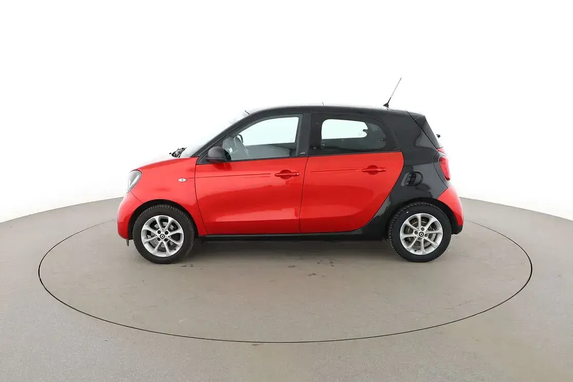 Gebraucht Smart ForFour Basis 90 PS (66 kW) 2018 Schwarz Kleinwagen