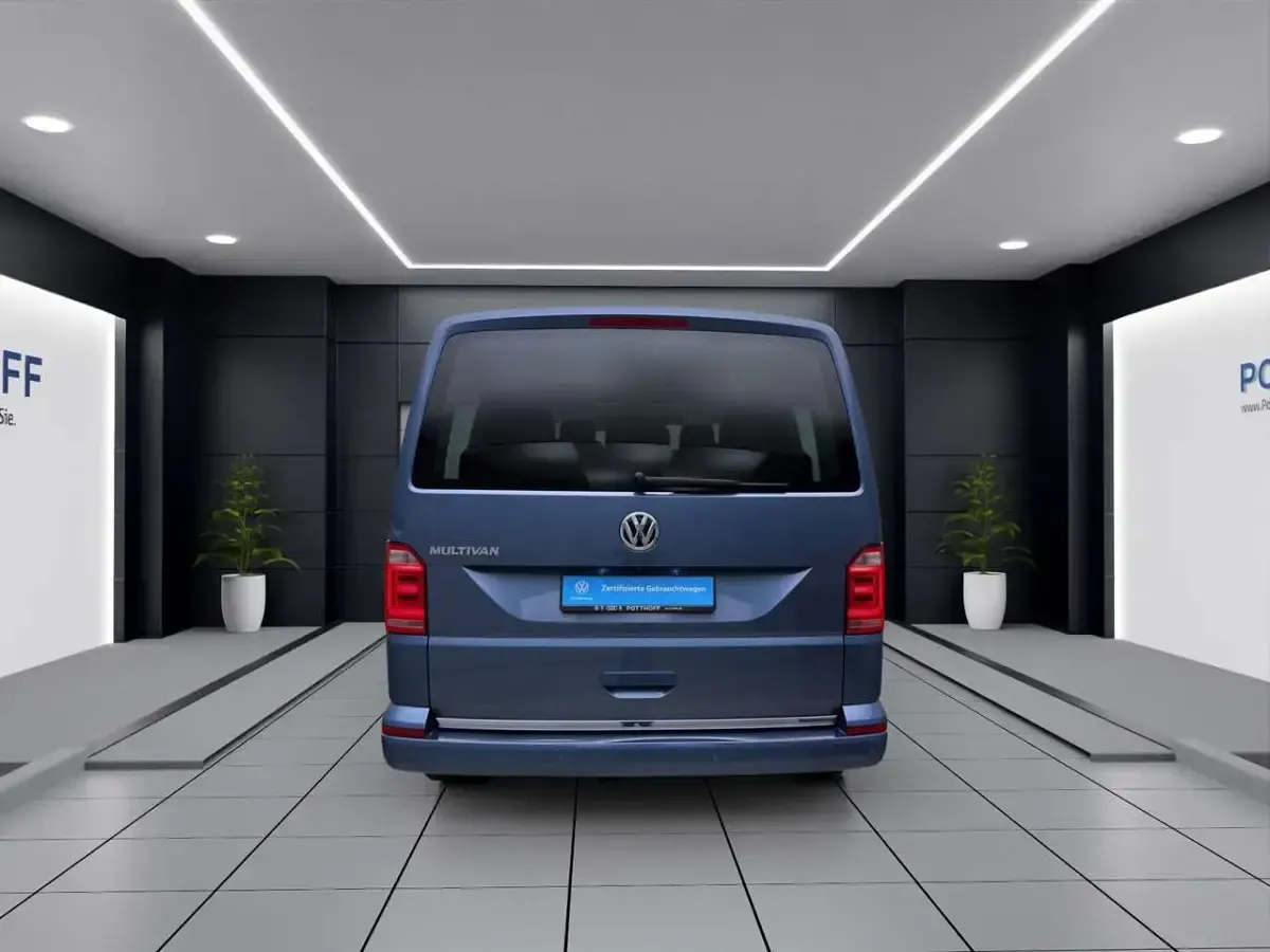 Gebraucht VW T6.1 Highline 199 PS (146 kW) 2019 Acapulcoblau metallic Van
