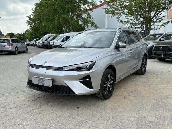 Schwarz Neu 2024 MG MG5 EV Luxury Kombi | 40.640 € - Bild 1/4