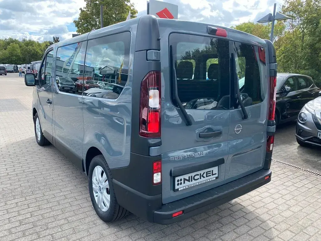 Neu Nissan Primastar N-Connecta 150 PS (110 kW) 2025 Grau Van / Kleinbus