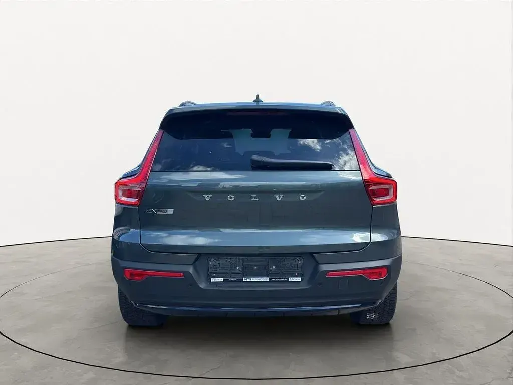 Gebraucht Volvo EX40 Plus 185 kW (252 PS) 2026 Grün SUV