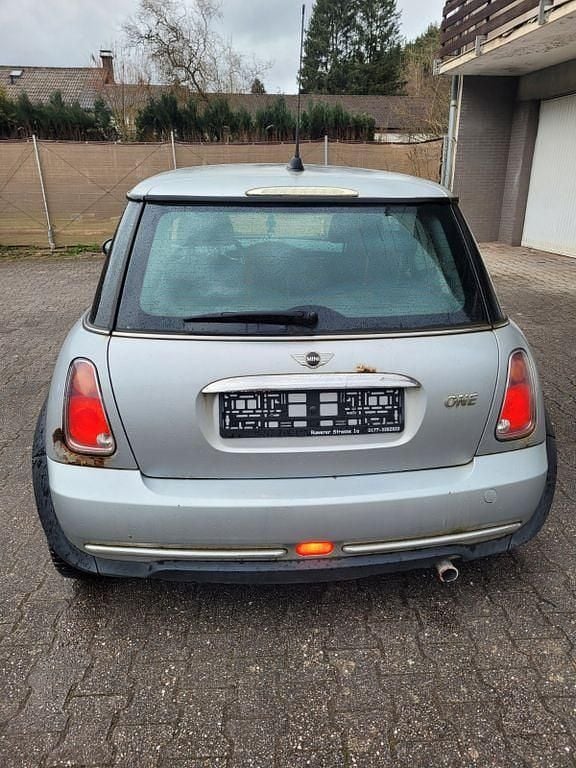 Gebraucht Mini ONE 90 PS (66 kW) 2006 Silber Kleinwagen
