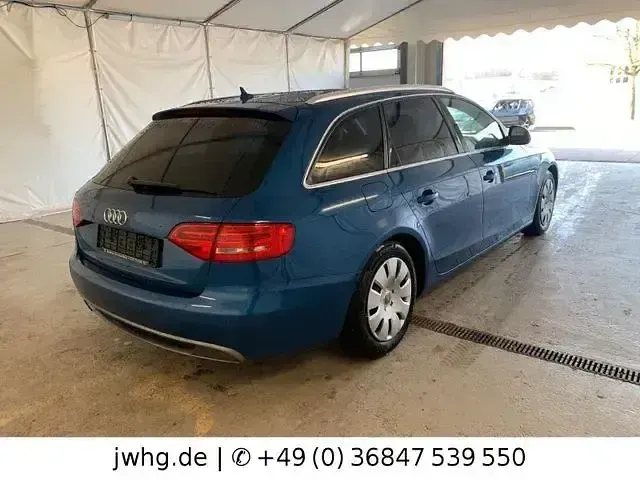 Używany Audi A4 Ambition 160 KM (117 kW) 2008 Niebieski Kombi
