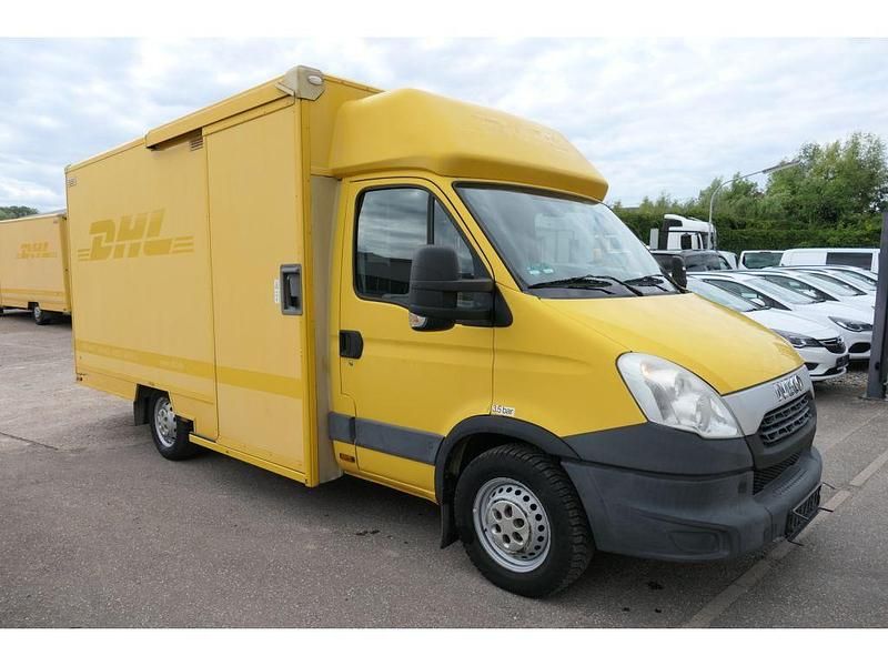 Gebraucht Iveco Daily 106 PS (77 kW) 2012 Gelb Van