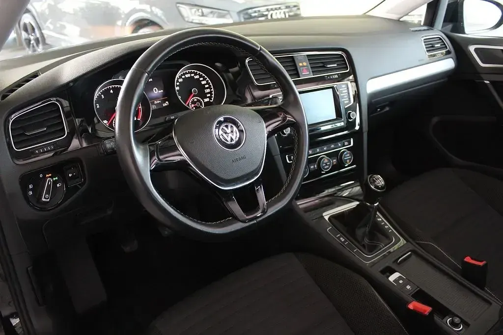 Gebraucht VW Golf VII Cup 86 PS (63 kW) 2015 Schwarz Limousine