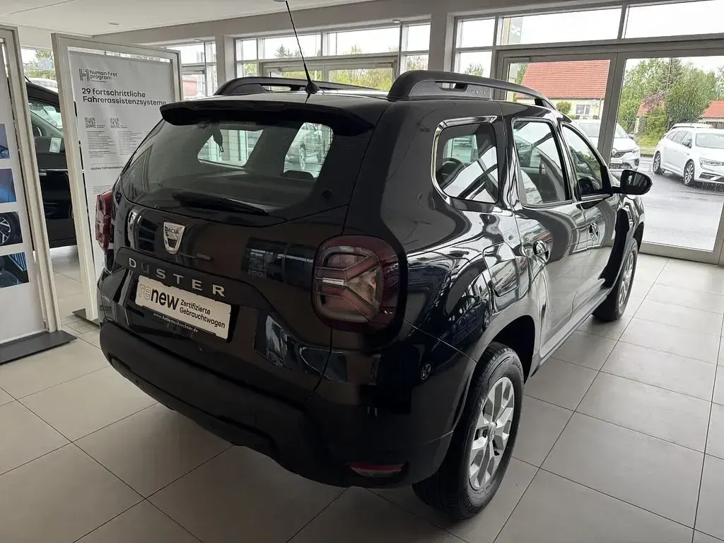 Gebraucht Dacia Duster Comfort 91 PS (66 kW) 2022 Schwarz SUV