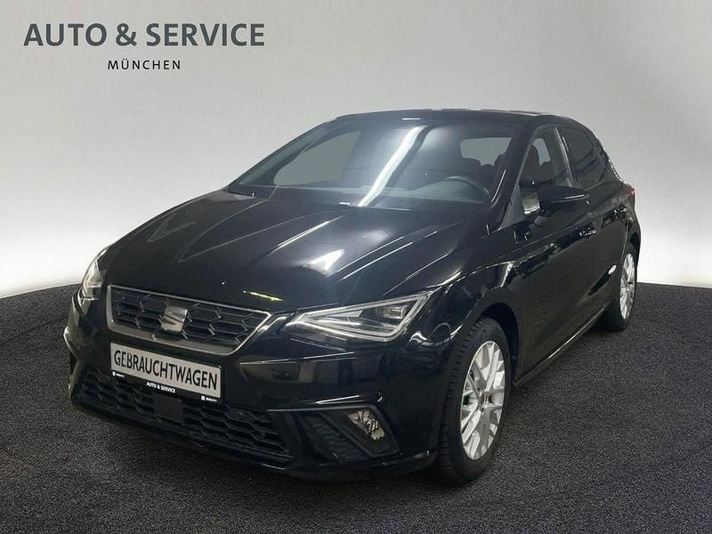 Schwarz Gebraucht 2025 Seat Ibiza FR Limousine | 21.960 € (Fairer Preis) - Bild 1/3