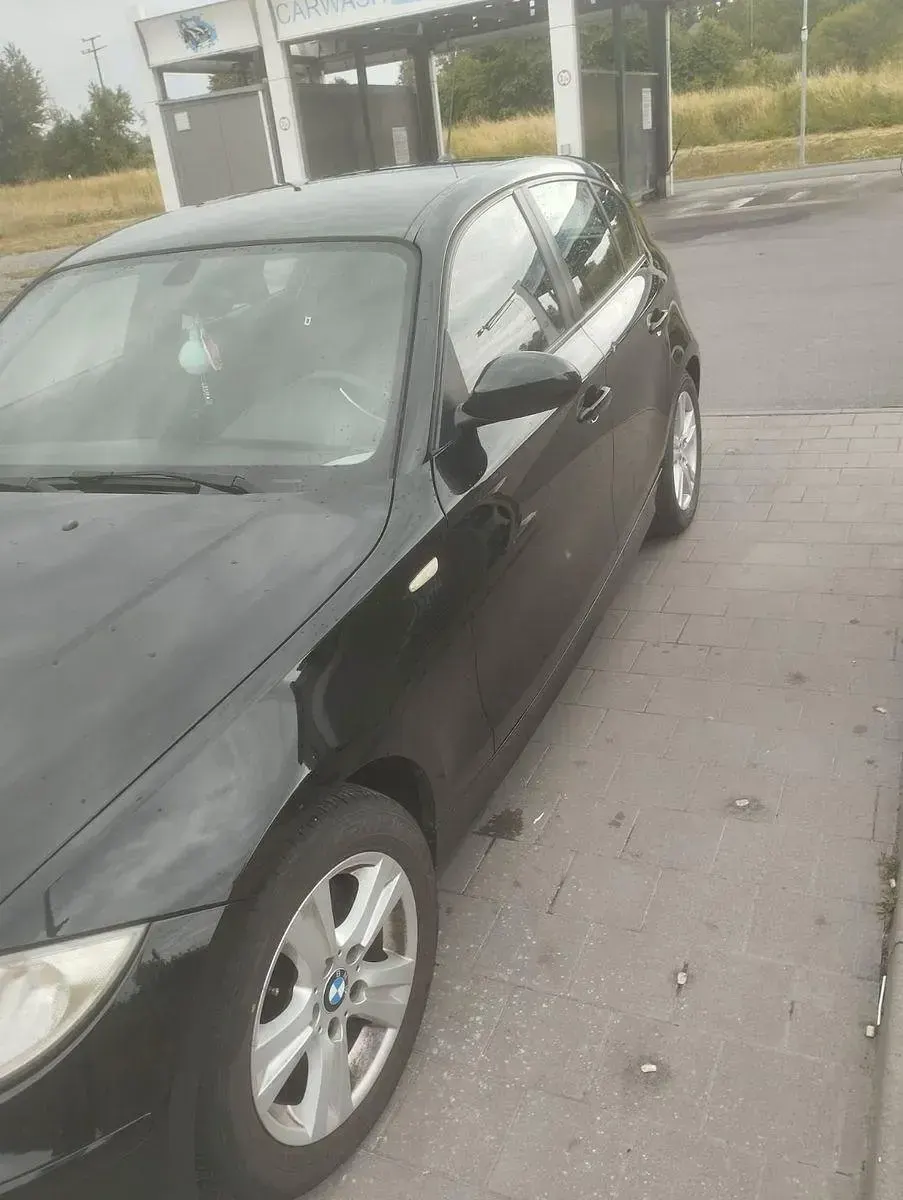 Gebraucht BMW 118 150 PS (110 kW) 2008 Schwarz Kleinwagen