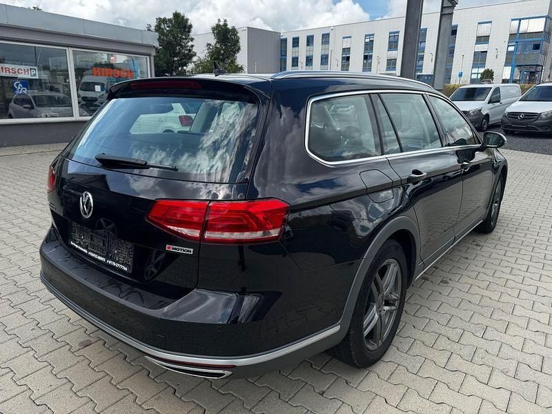 Gebraucht VW Passat Alltrack 239 PS (175 kW) 2019 Schwarz Kombi