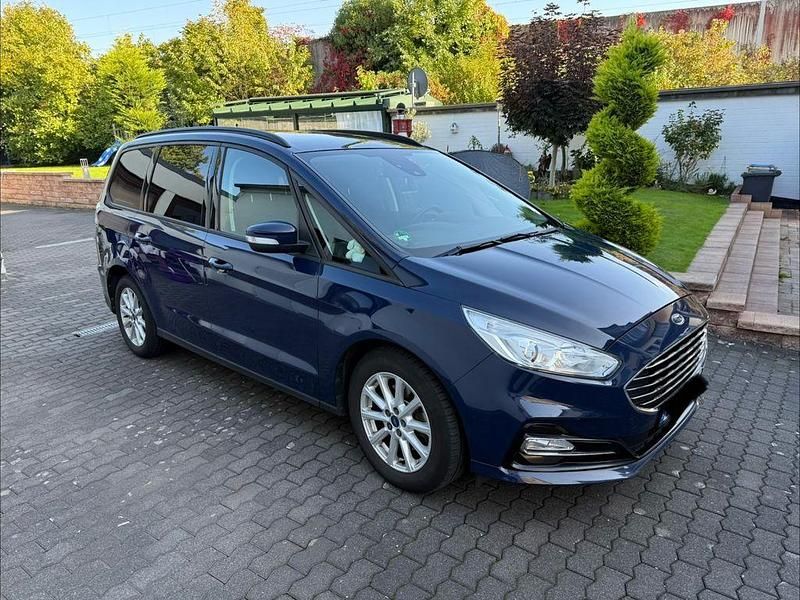 Gebraucht Ford Galaxy Trend 165 PS (121 kW) 2020 Blau Van / Kleinbus