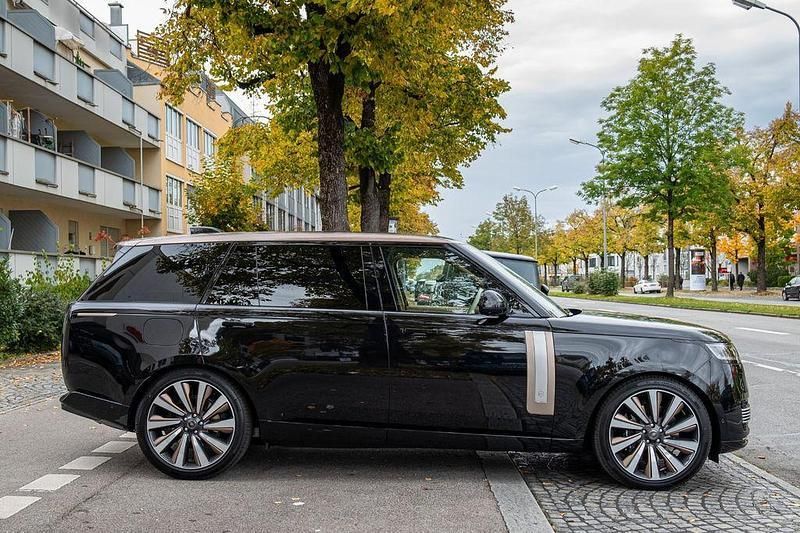 Neu Land Rover Range Rover 615 PS (452 kW) 2025 Schwarz SUV