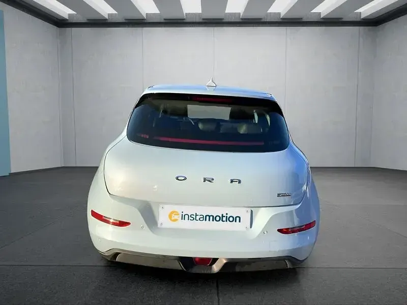 Usata Ora 03 125 kW (171 CV) 2023 Blu Utilitaria