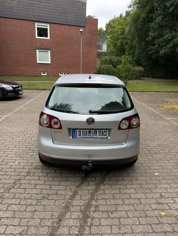 Gebraucht VW Golf Plus 116 PS (85 kW) 2005 Silber Van / Kleinbus