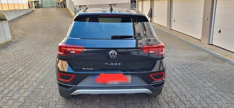 Gebraucht VW T-Roc Life 110 PS (80 kW) 2023 Schwarz SUV