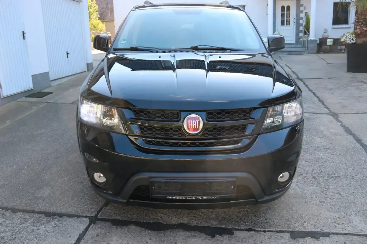 Gebraucht Fiat Freemont 170 PS (125 kW) 2015 Schwarz SUV