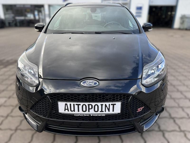 Gebraucht Ford Focus ST 250 PS (183 kW) 2013 Schwarz Kombi