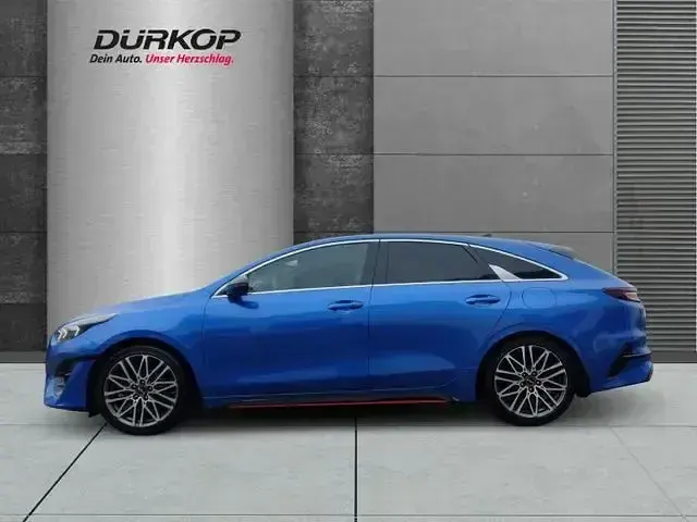 Second-hand Kia ProCeed GT GT 204 CP (150 kW) 2022 Albastru Hatchback