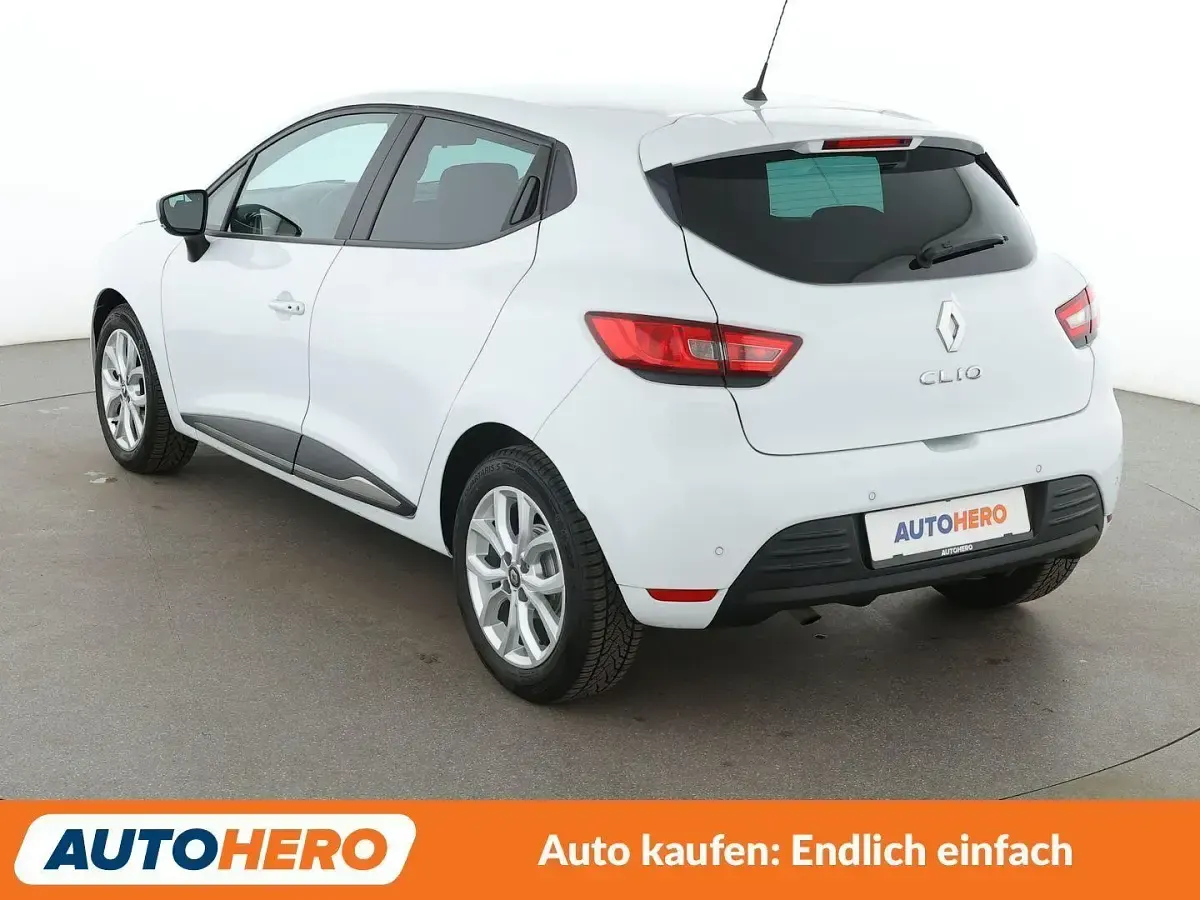 Gebraucht Renault Clio V Collection 76 PS (55 kW) 2020 Weiß Kleinwagen