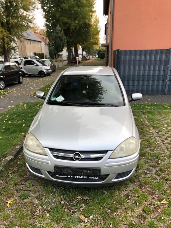 Silber Gebraucht 2005 Opel Corsa Coupé | 999 € (Fairer Preis) - Bild 1/4
