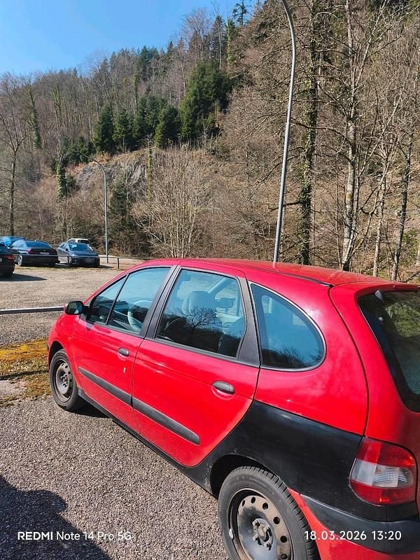 Gebraucht Renault Scénic 107 PS (78 kW) 1999 Rot Van / Kleinbus