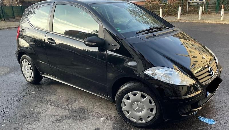 Schwarz Gebraucht 2005 Mercedes A150 Van / Kleinbus | 4.000 € (Guter Preis) - Bild 1/4