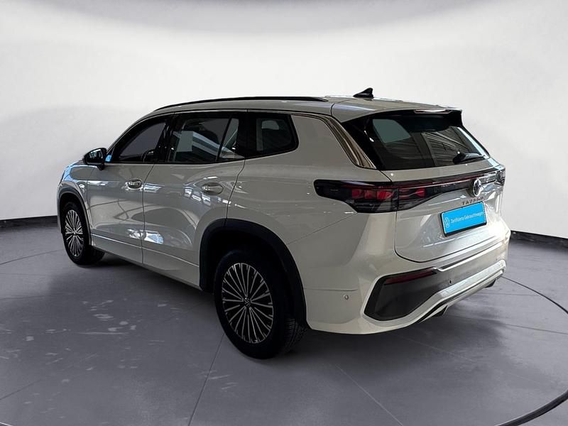 Gebraucht VW Tayron Life 193 PS (141 kW) 2025 Weiß SUV