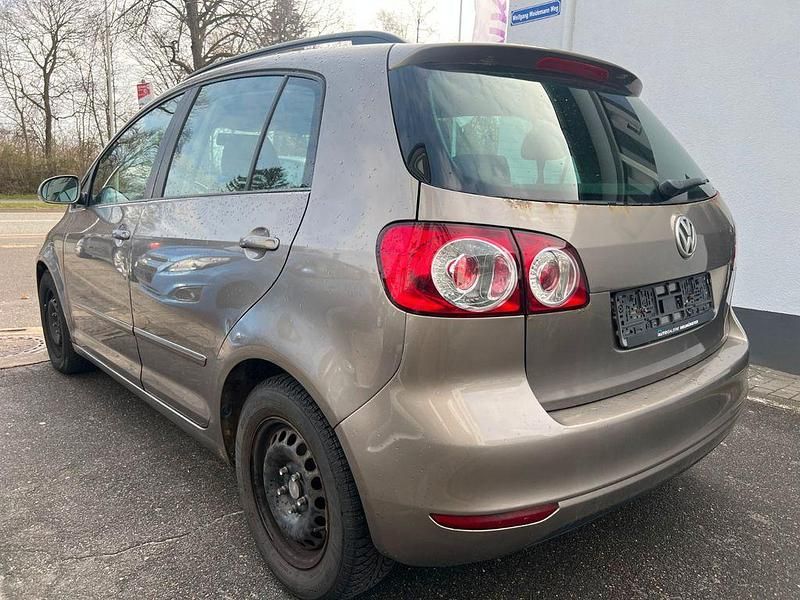 Gebraucht VW Golf Plus Cross Trendline 80 PS (58 kW) 2009 Braun Van / Kleinbus