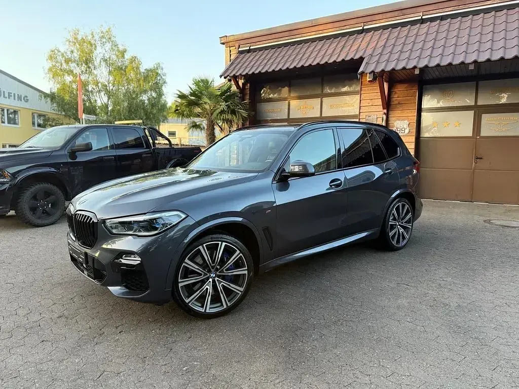 Gebraucht BMW X5 M50 Performance 530 PS (389 kW) 2021 Grau SUV