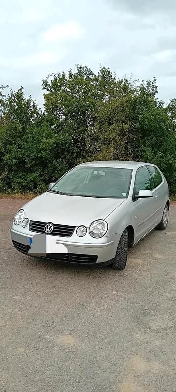 Silber Gebraucht 2001 VW Polo Kleinwagen | 600 € (Fairer Preis) - Bild 1/4