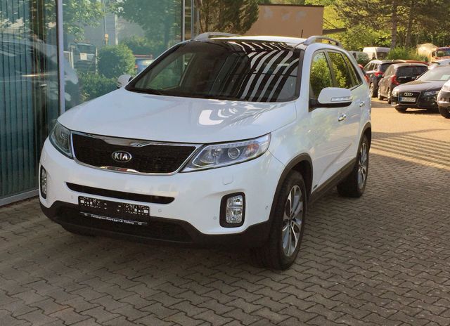 Gebraucht Kia Sorento Spirit 197 PS (144 kW) 2014 Weiß SUV