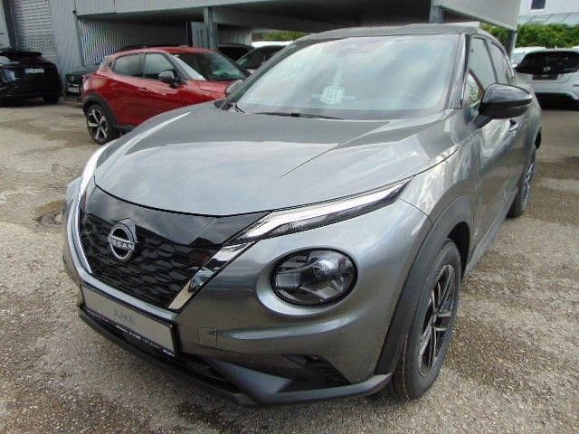 Grau Neu 2024 Nissan Juke N-Connecta SUV | 27.240 € (Guter Preis) - Bild 1/4