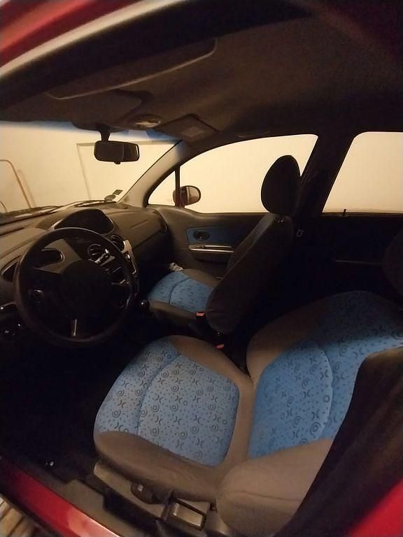 Gebraucht Chevrolet Matiz 67 PS (49 kW) 2010 Rot Kleinwagen