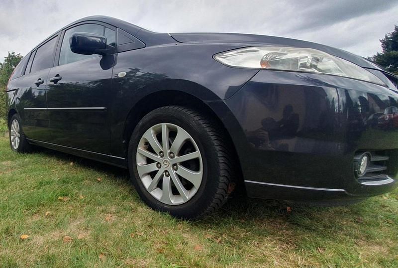 Grau Gebraucht 2006 Mazda 5 Van / Kleinbus | 2.950 € (Fairer Preis) - Bild 1/4