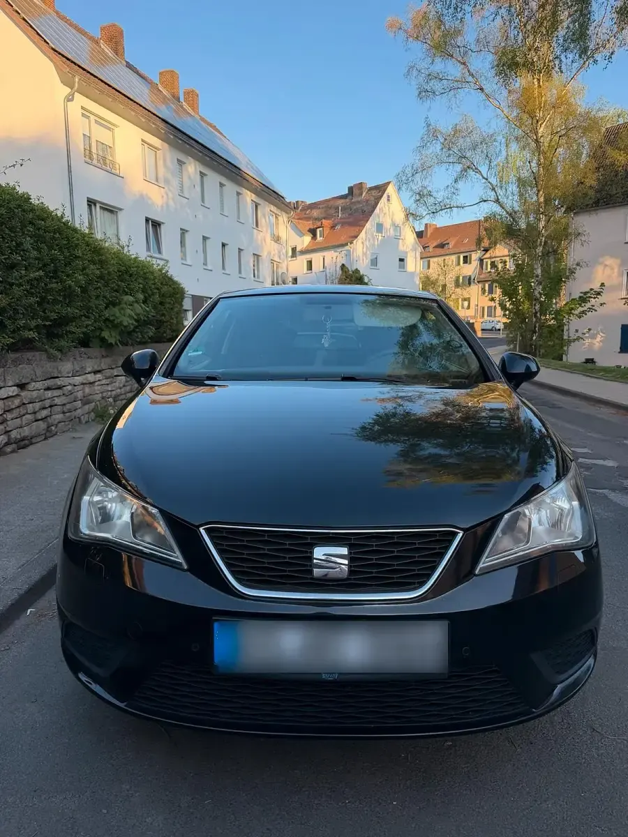 Używany Seat Ibiza 105 KM (77 kW) 2014 Czarny Hatchback
