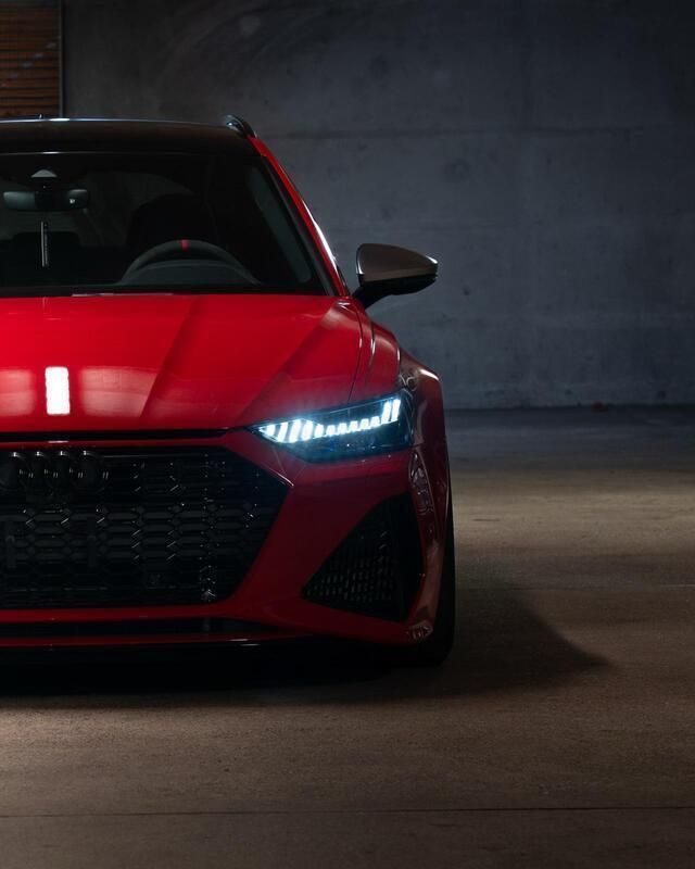 Rot Gebraucht 2020 Audi RS6 Performance Kombi | 85.000 € (Etwas zu teuer) - Bild 1/4