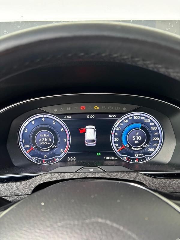 Schwarz Gebraucht 2016 VW Passat Kombi | 17.000 € (Fairer Preis) - Bild 1/4