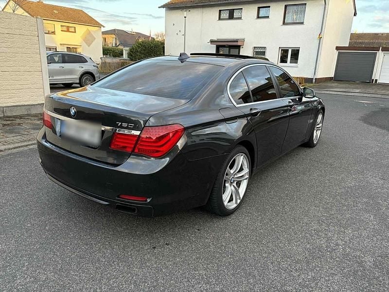 Gebraucht BMW 750 Performance 408 PS (300 kW) 2009 Limousine