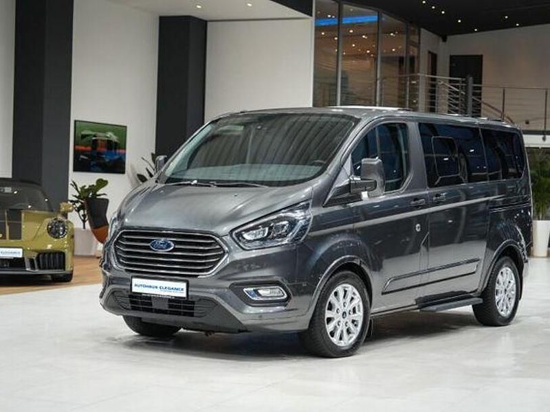 Gebraucht Ford Tourneo Custom Titanium 170 PS (125 kW) 2018 Andere Van