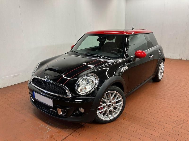 Schwarz Gebraucht 2011 Mini John Cooper Works Kleinwagen | 10.990 € (Fairer Preis) - Bild 1/4
