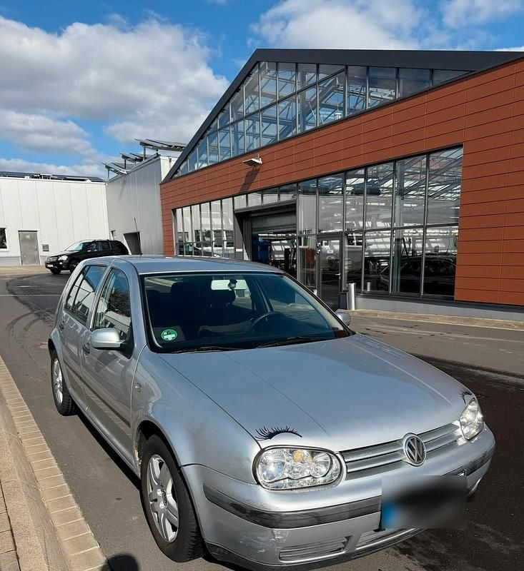 Gebraucht VW Golf IV 102 PS (75 kW) 2003 Silber Kleinwagen