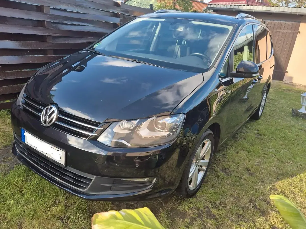 Gebraucht VW Sharan 140 PS (102 kW) 2012 Schwarz Van / Kleinbus